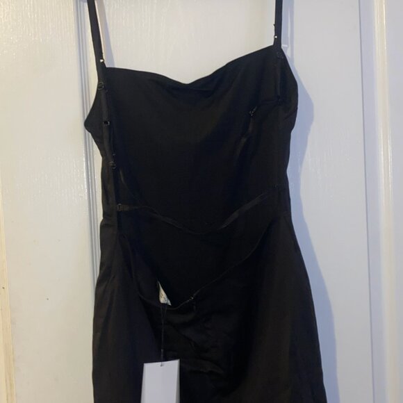 Back Detail Bodycon Dress. - Picture 2 of 2